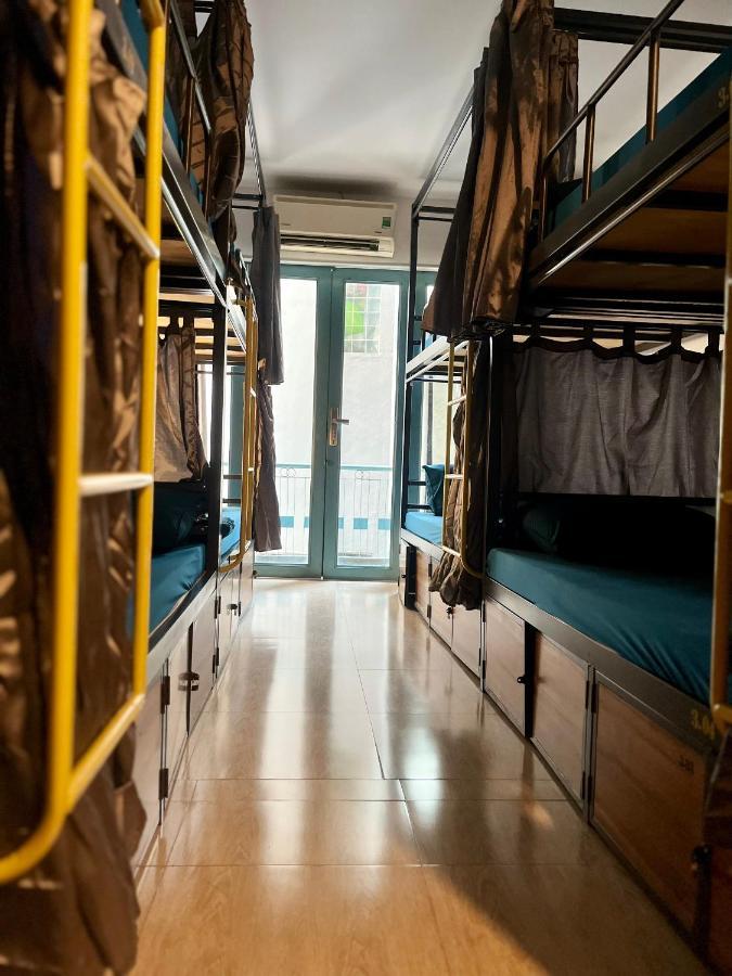Joy Hostel Хошимин Экстерьер фото