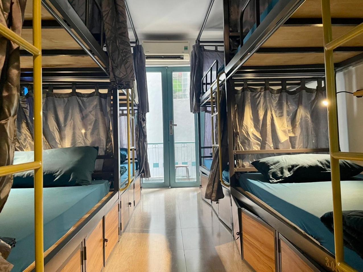 Joy Hostel Хошимин Экстерьер фото